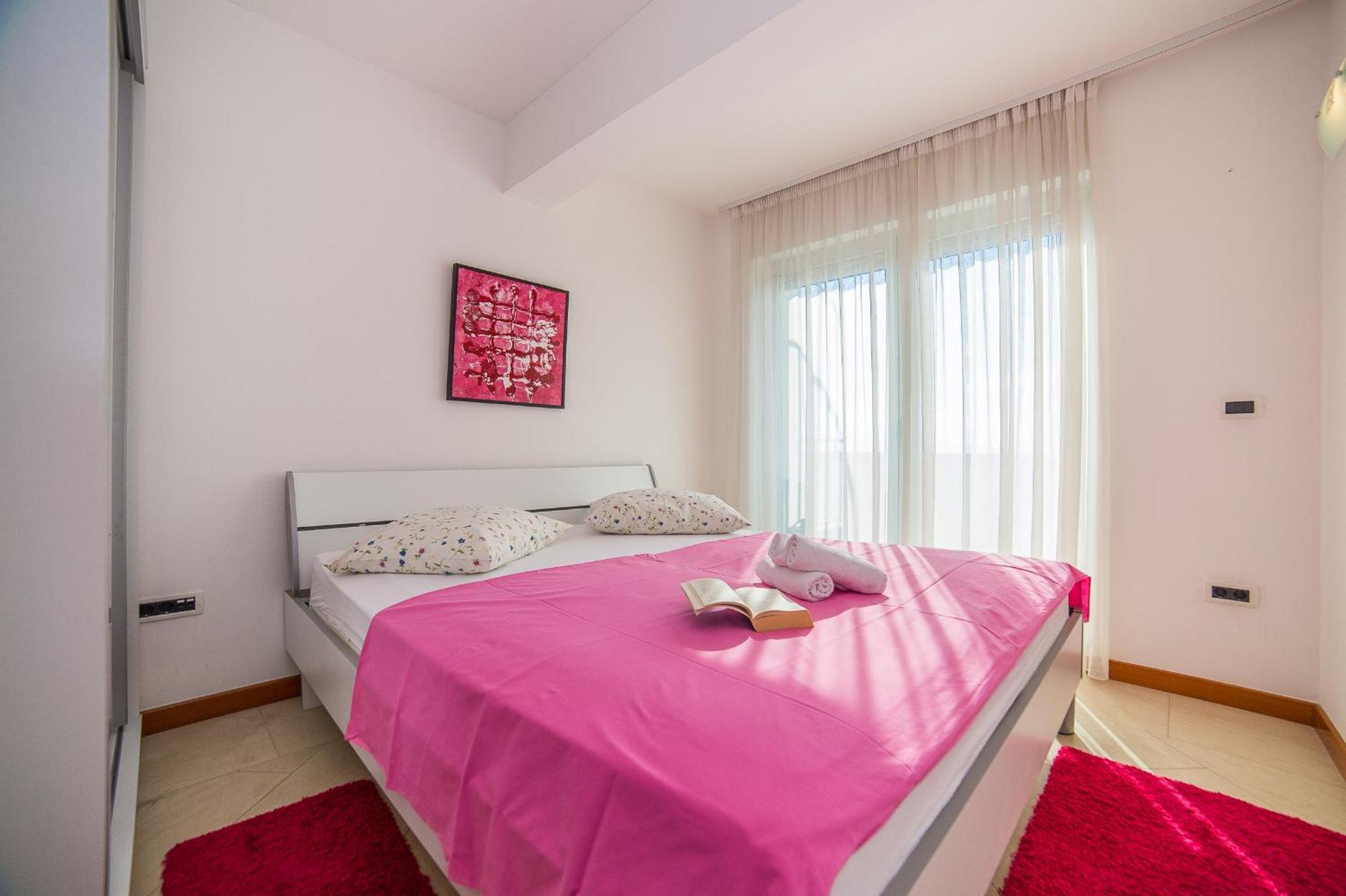 Apartments Milan Makarska Oda fotoğraf