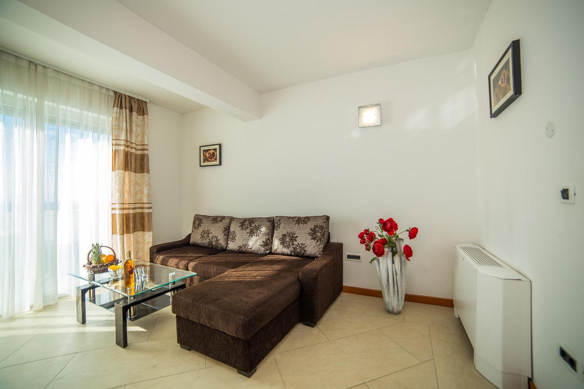Apartments Milan Makarska Oda fotoğraf